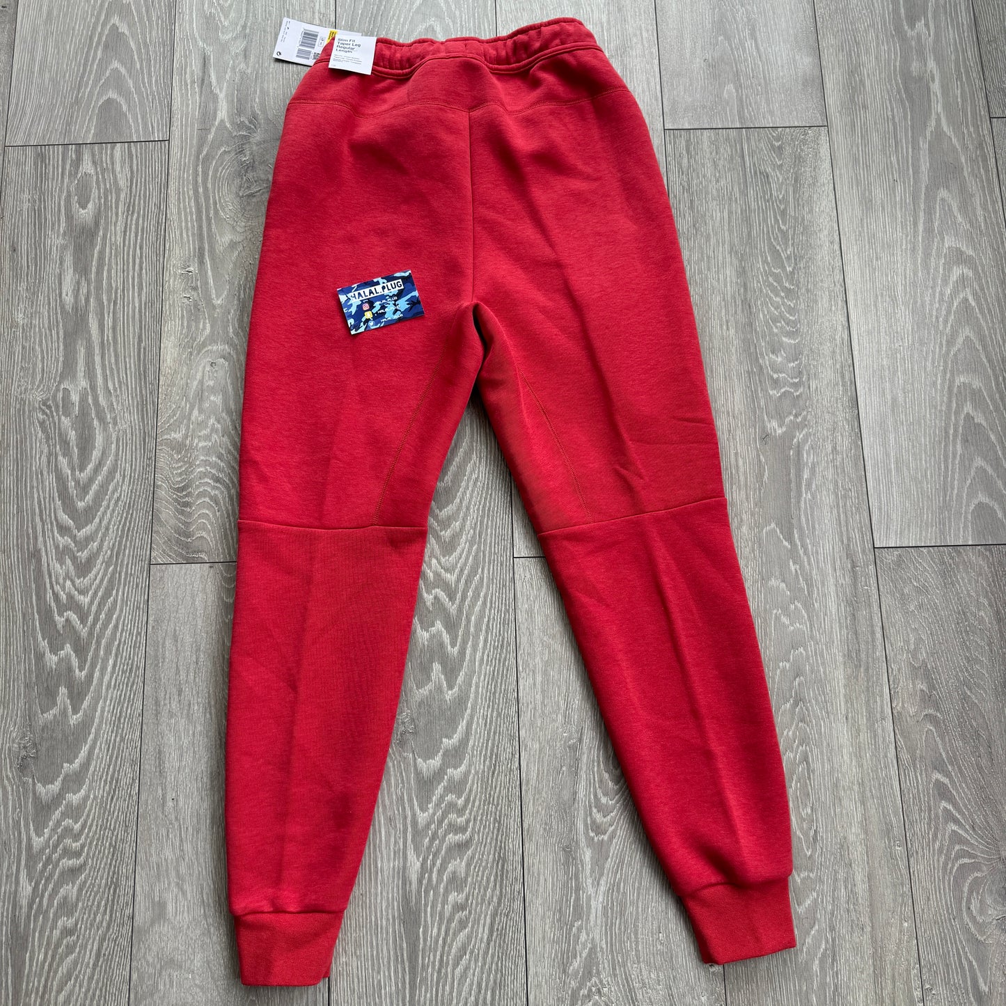 Nike Tech Fleece New Season Red