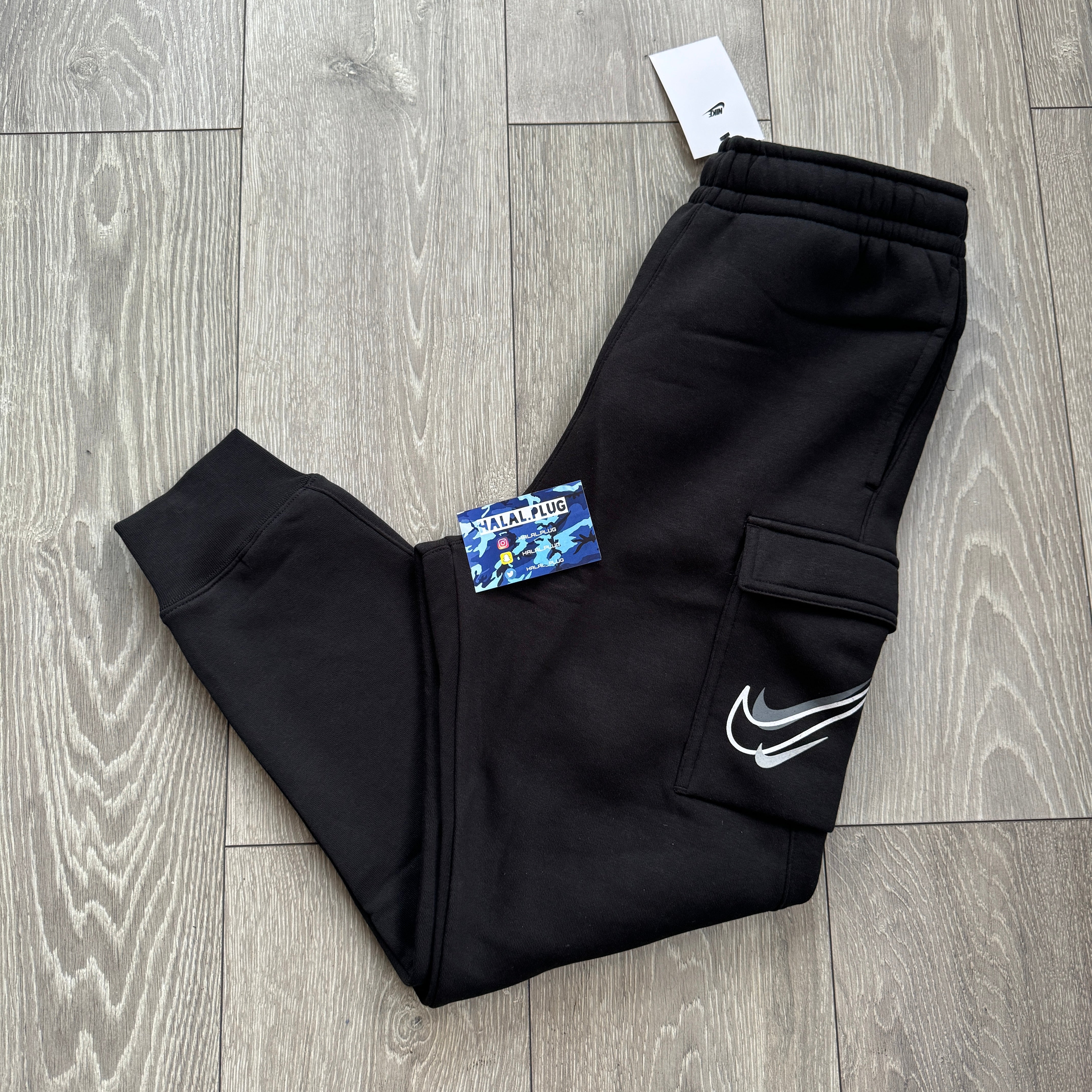 nike air print fleece cargo jogger